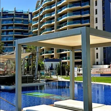 Sea Senses Cocoon - Seaview, Multiple Pools, Heated Pool, Jacuzzi, Sauna, Playground, Padel Apartman
