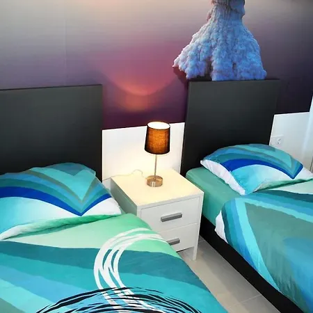 Sea Senses Cocoon - Seaview, Multiple Pools, Heated Pool, Jacuzzi, Sauna, Playground, Padel Apartman Torrevieja
