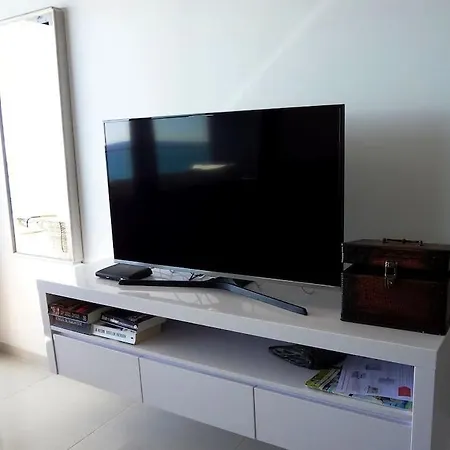 Apartman Sea Senses Cocoon - Seaview, Multiple Pools, Heated Pool, Jacuzzi, Sauna, Playground, Padel