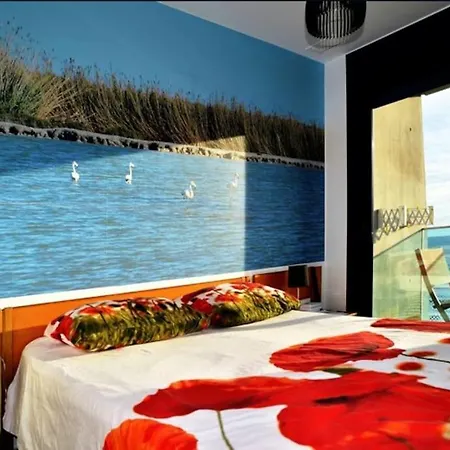Apartman Sea Senses Cocoon - Seaview, Multiple Pools, Heated Pool, Jacuzzi, Sauna, Playground, Padel *
