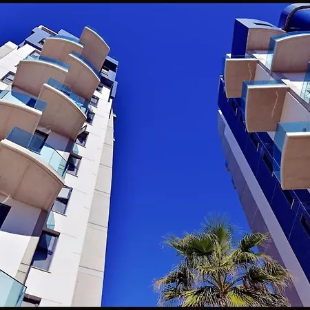 Apartman Sea Senses Cocoon - Seaview, Multiple Pools, Heated Pool, Jacuzzi, Sauna, Playground, Padel *